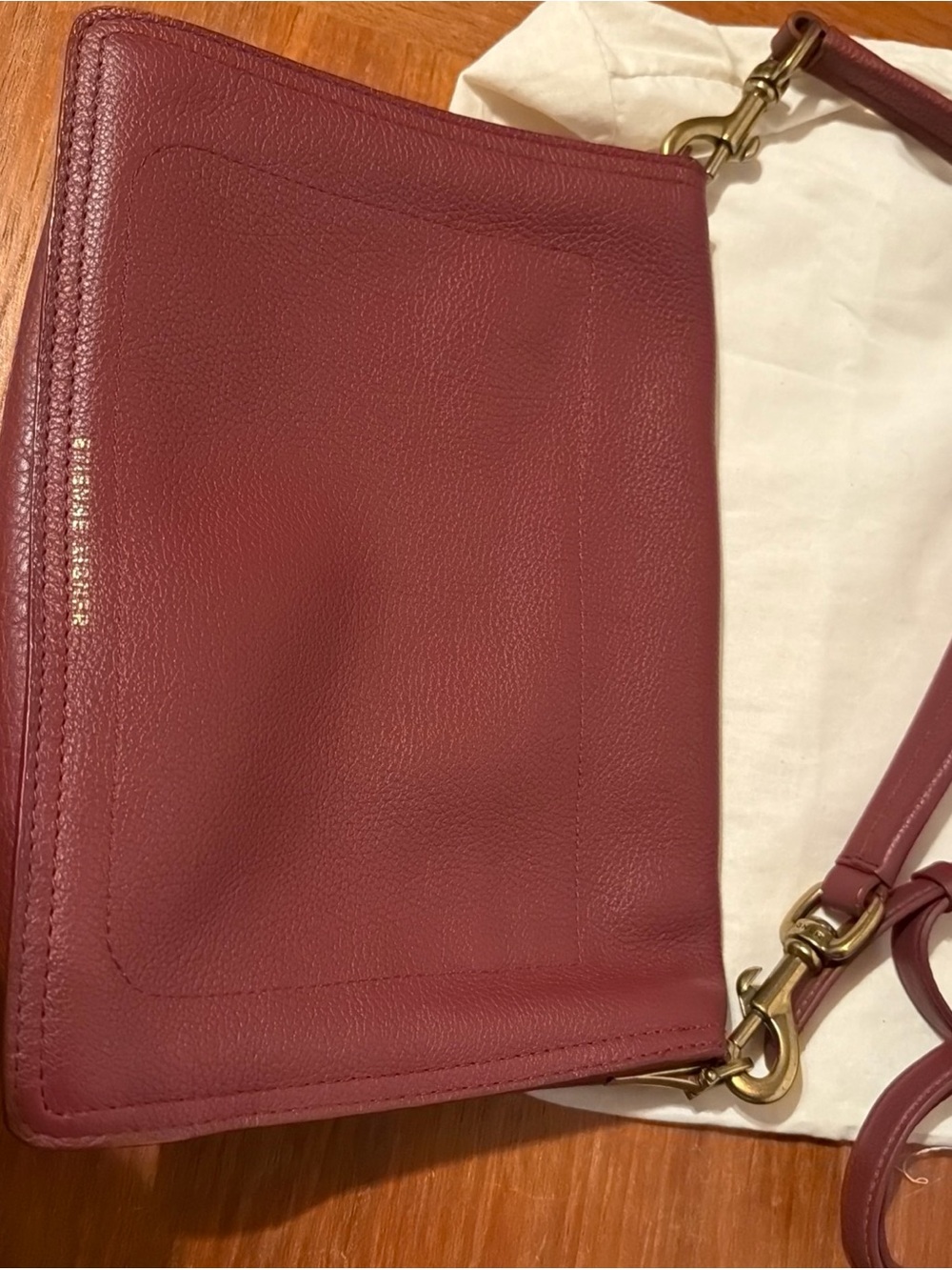 NWT Women’s Handbag Etienne Aigner Leather Crossbody Handles Brass Hardware - Picture 3 of 9